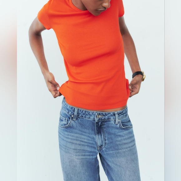 ZARA SHORT SLEEVE RIB TOP - Picture 2 of 7